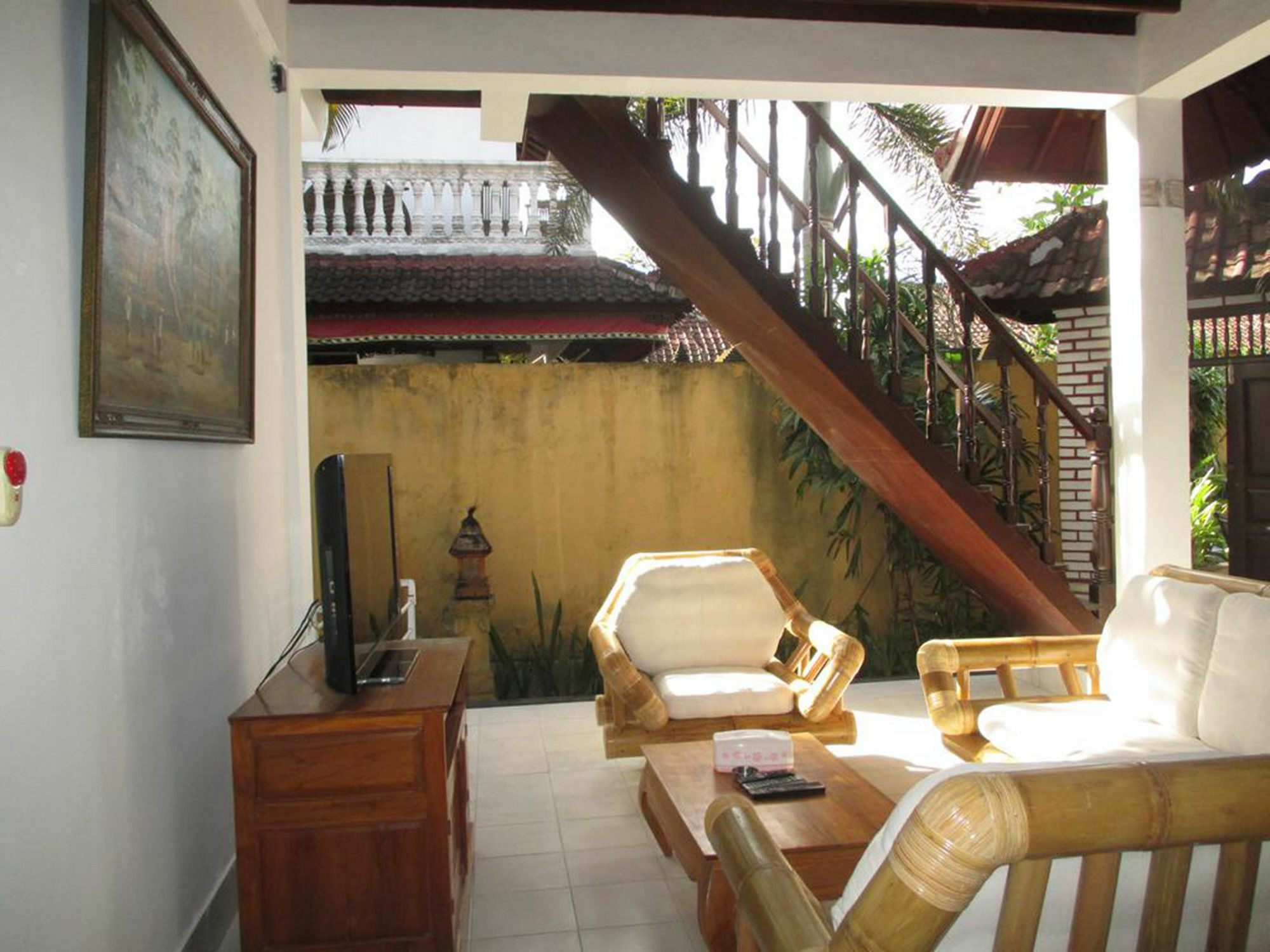 Yuli Bungalows Kuta  Ngoại thất bức ảnh