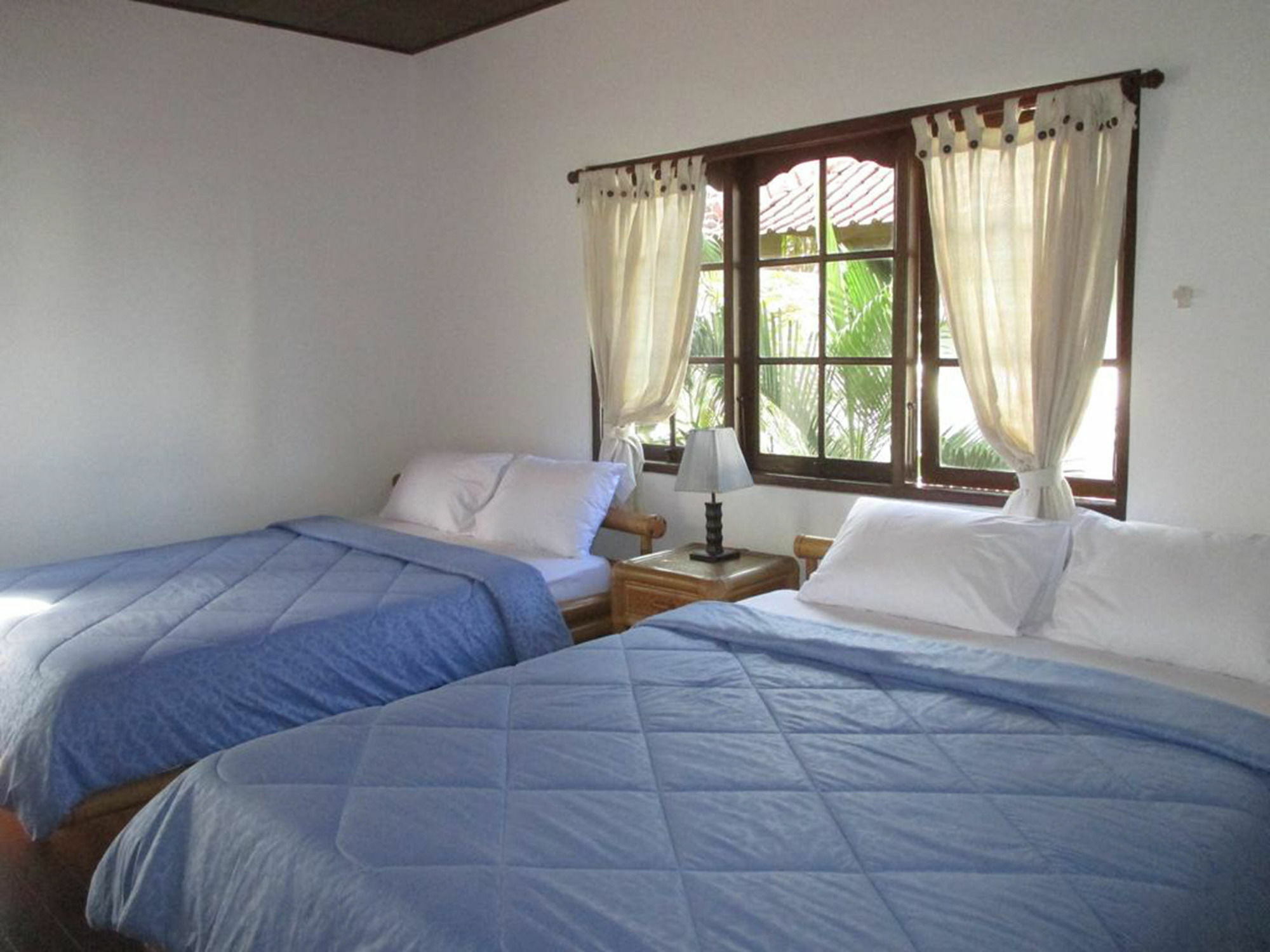 Yuli Bungalows Kuta  Ngoại thất bức ảnh
